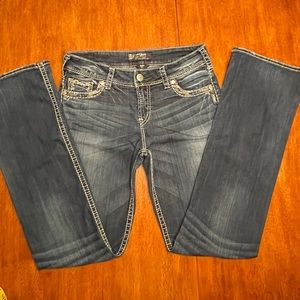 Pre-owned. Silver Jeans Co
